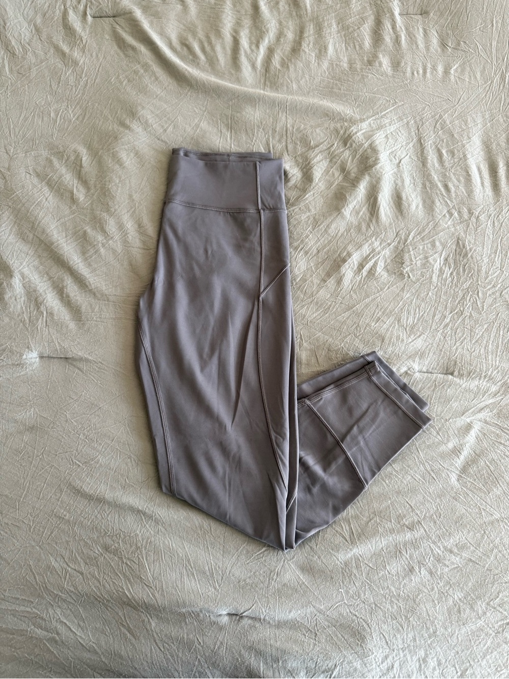 Lululemon Active Leggings in Light Gray